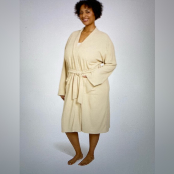 NEW Line & Dot Waffle Knit Robe - Picture 1 of 6